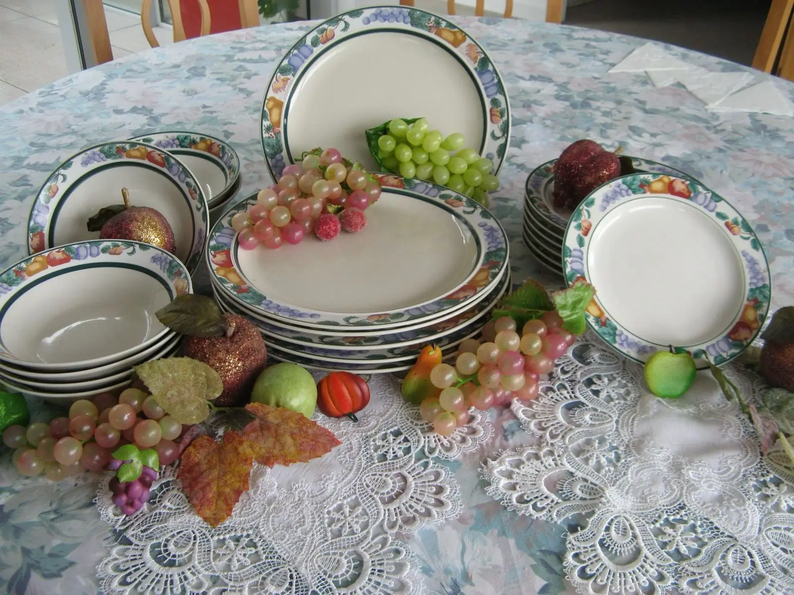 Desenli tabak seti