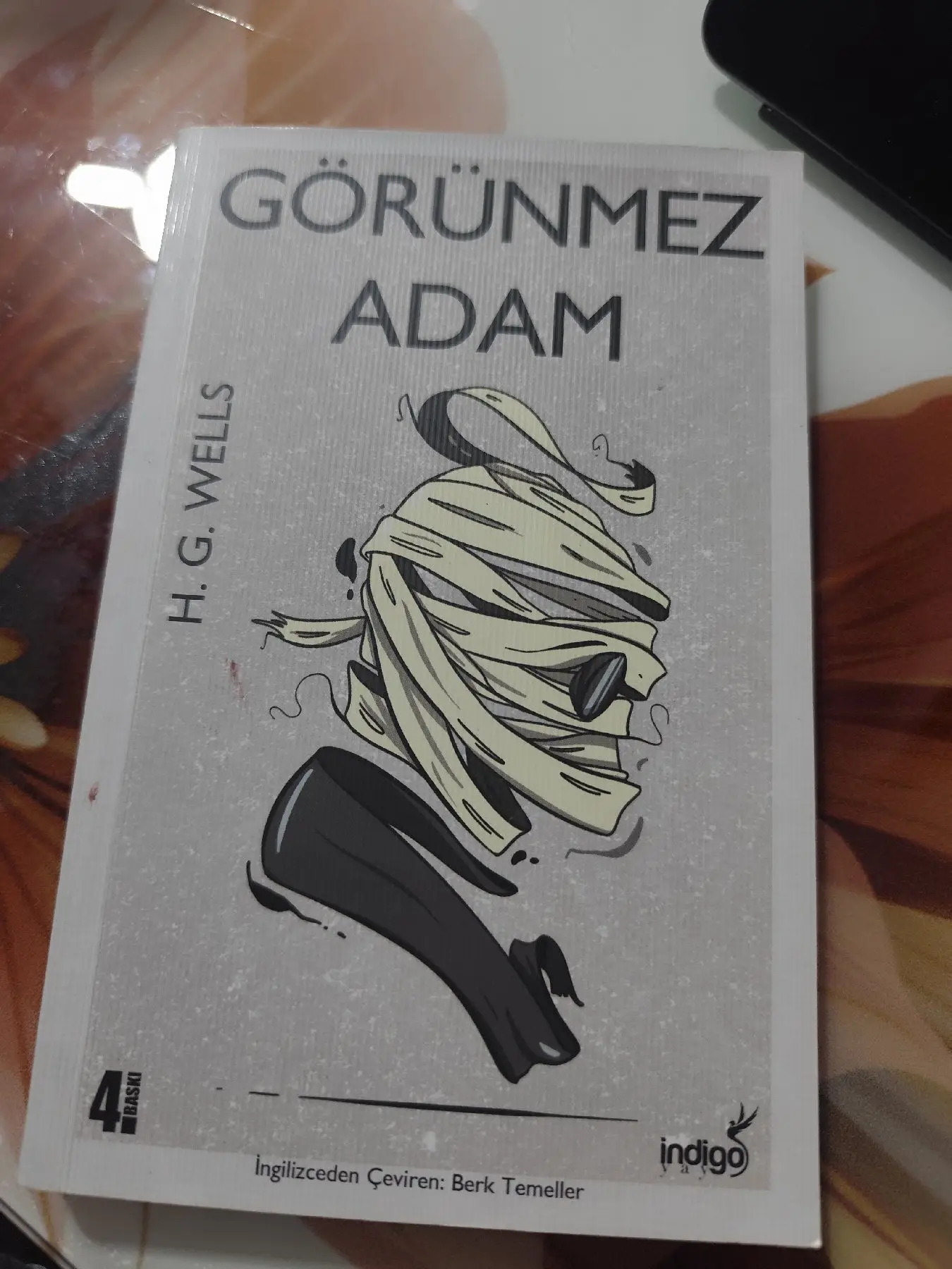Görünmez adam - h.g. wells