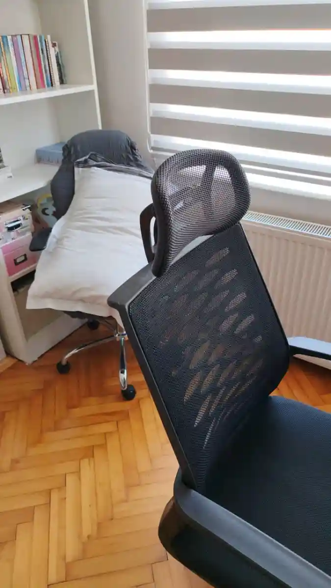 Ergonomik ofis sandalyesi