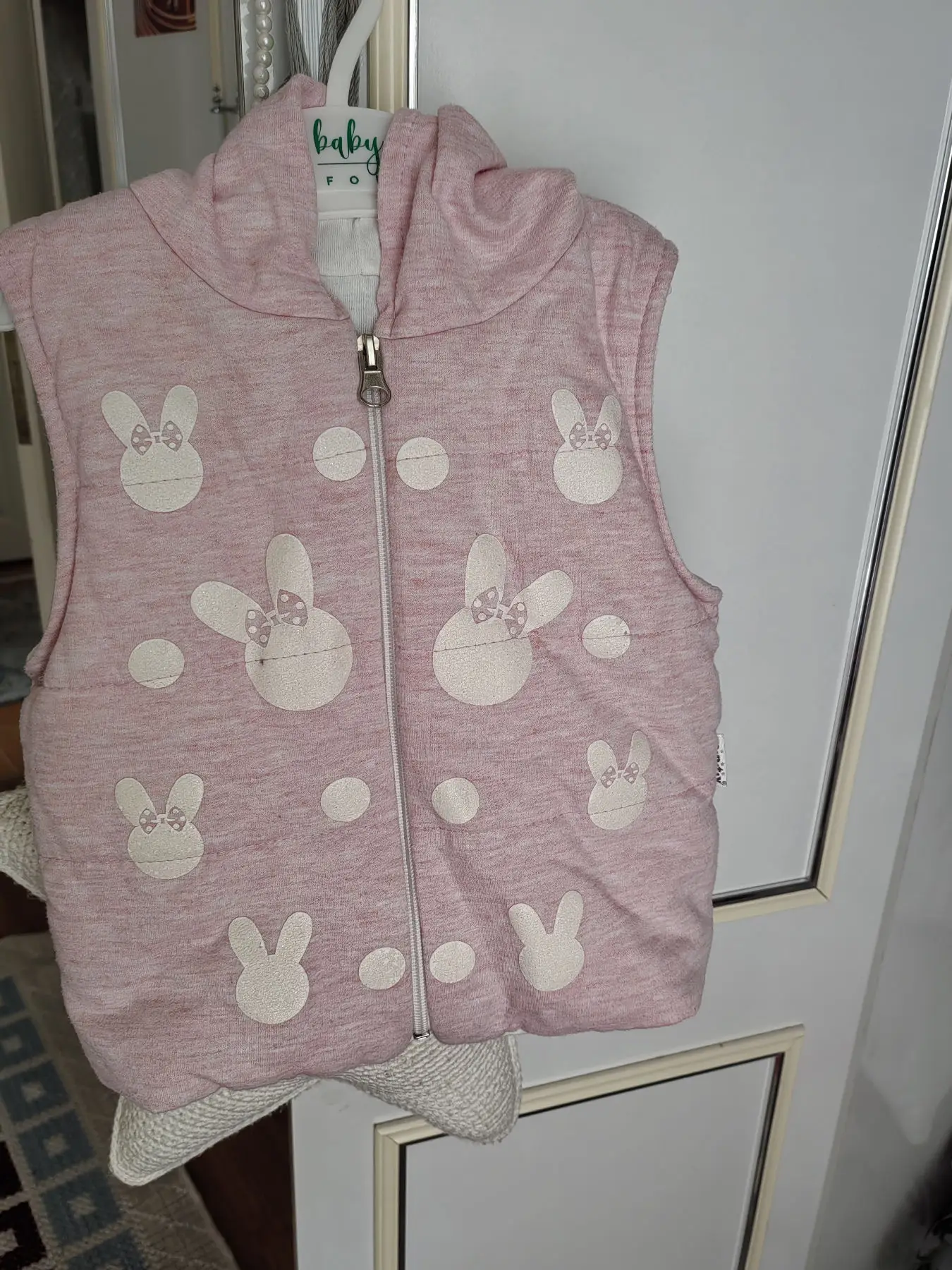 Pembe kız çocuk yeleği