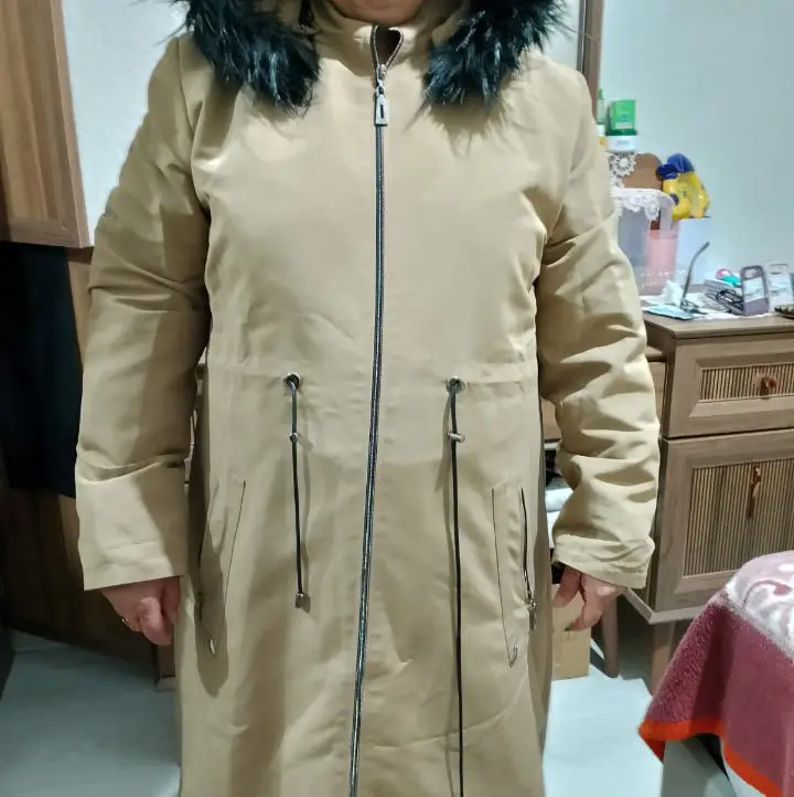 Kapüşonlu kışlık kaban