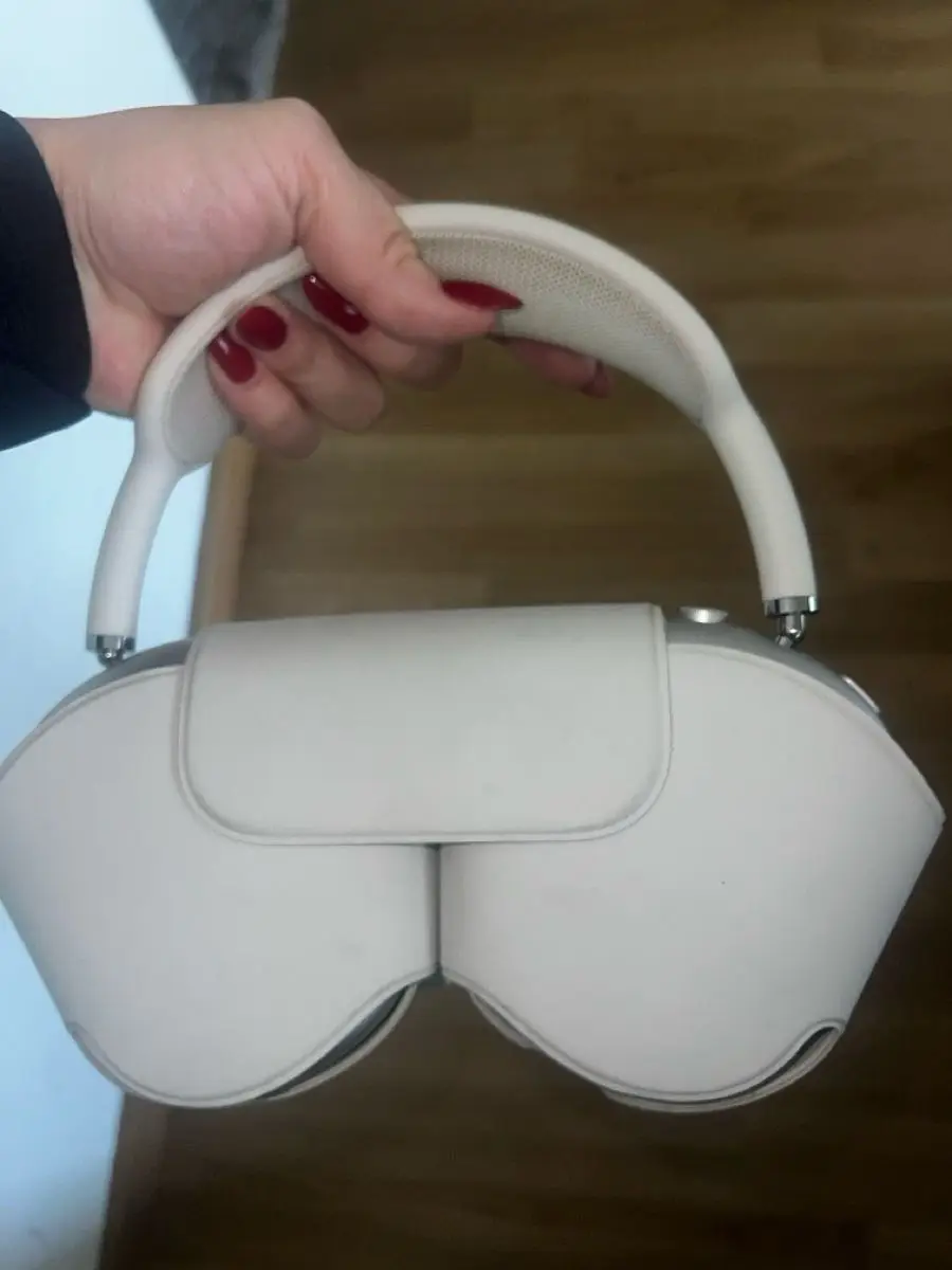 Apple airpods max kulaklıklar, gümüş renkli, ilan görseli