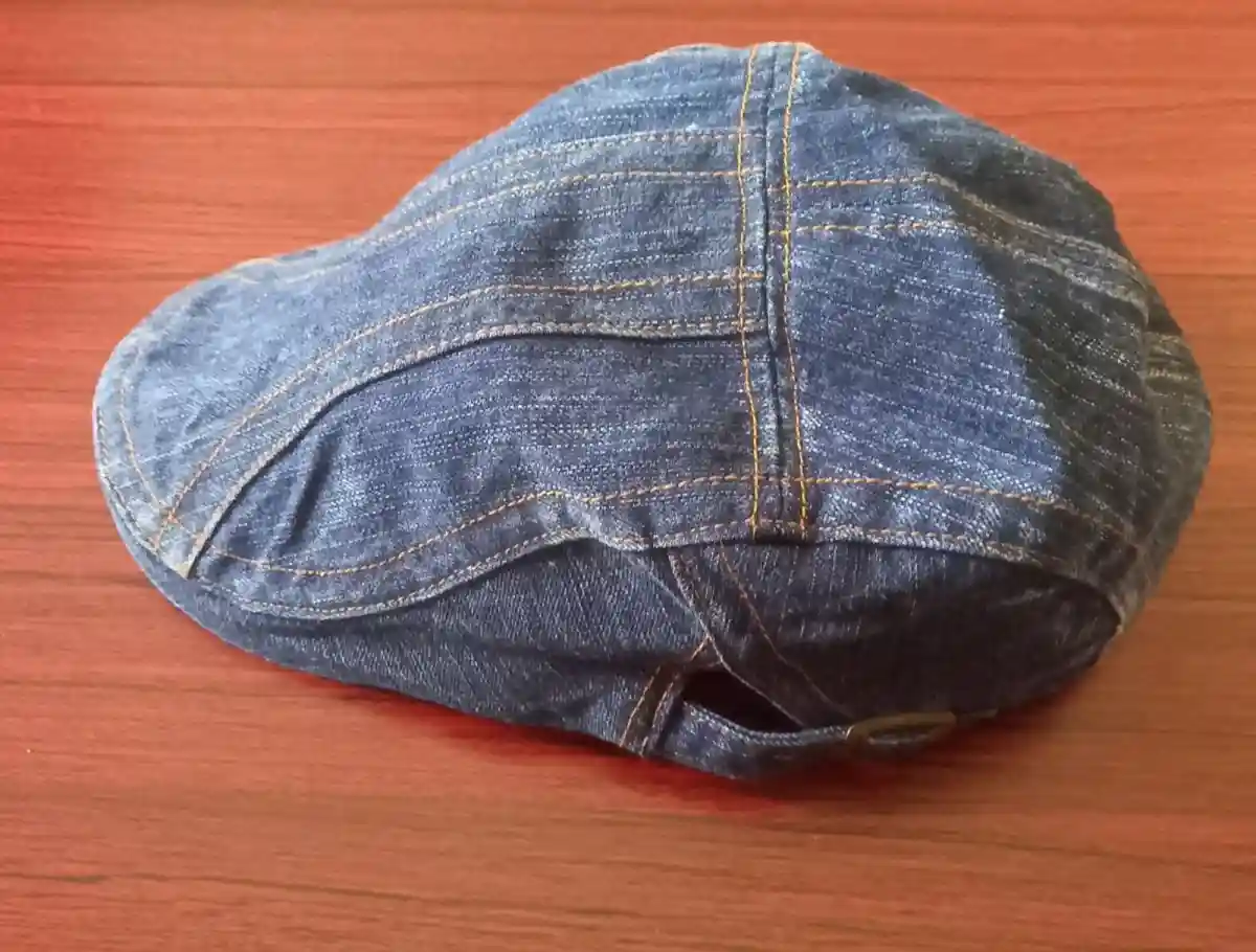 Kot kumaş şapka