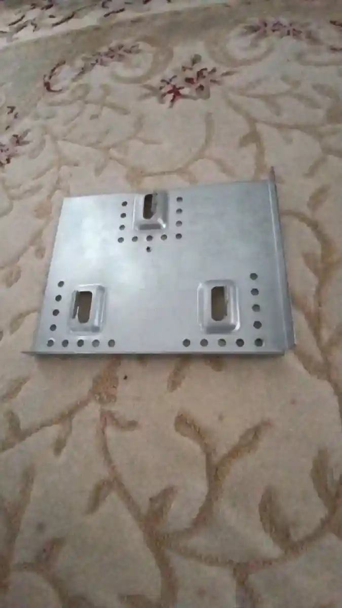 Metal montaj plakası televizyon için