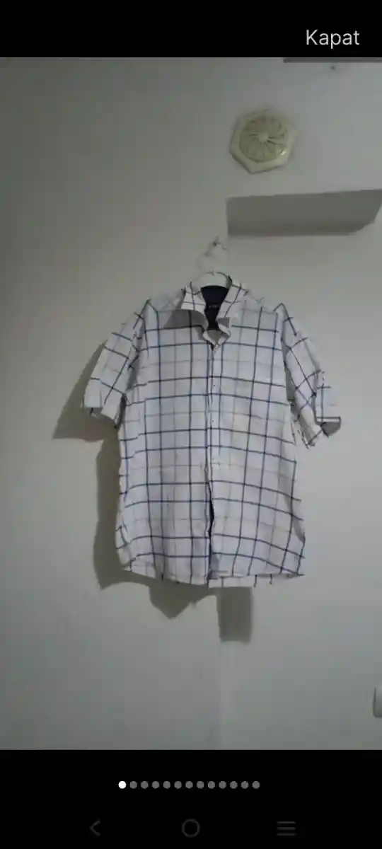 Kare desenli kısa kollu gömlek