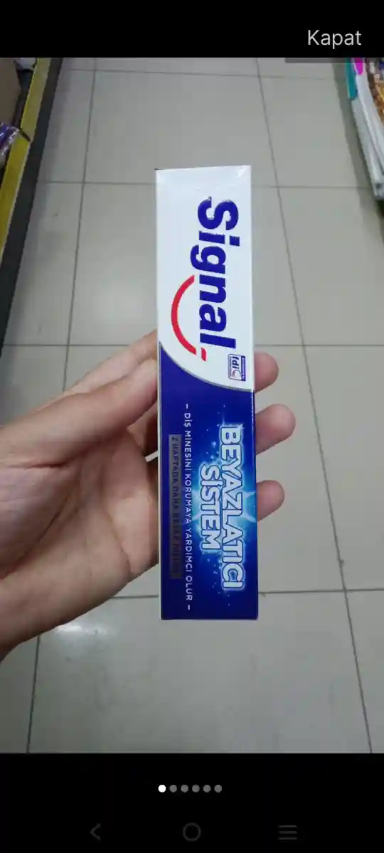 Signal beyazlatıcı diş macunu