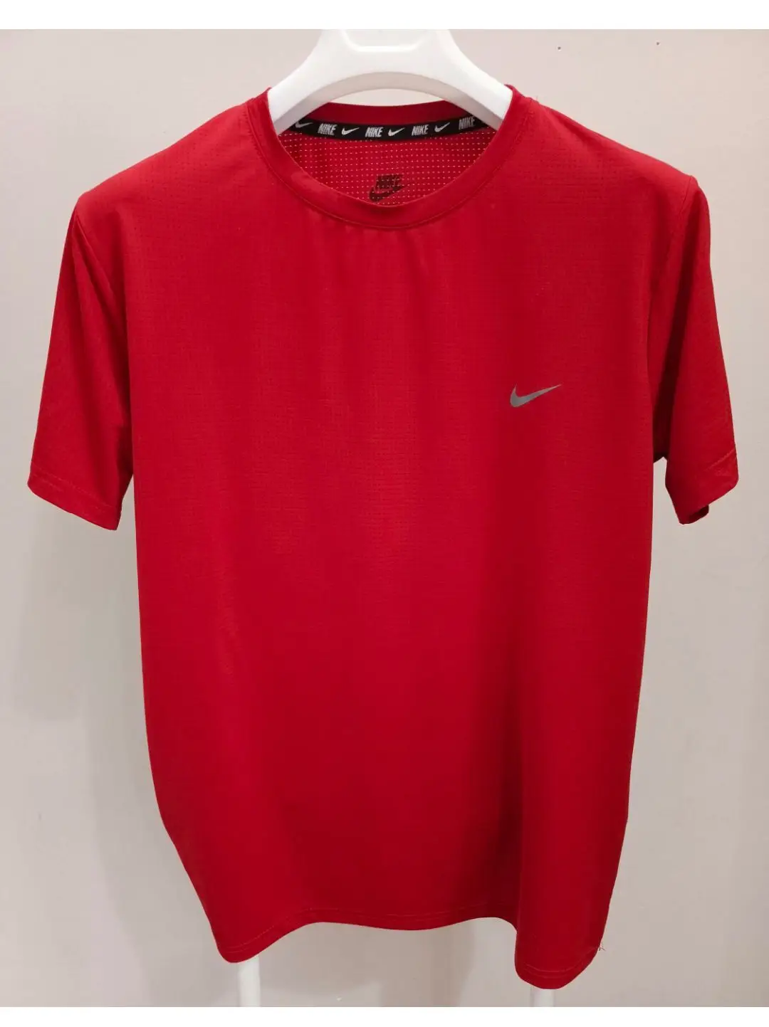 Nike dri-fit kırmızı spor tişört m beden