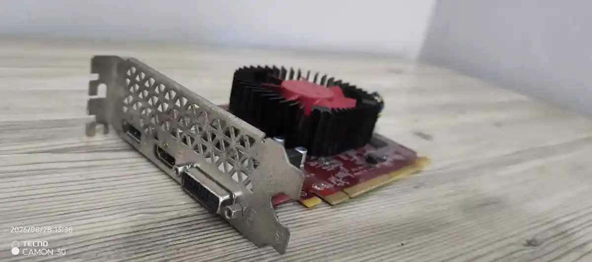 Amd radeon rx460 2 gb 128 bit bilgisayar ekran kartı (temiz&sorunsuz)