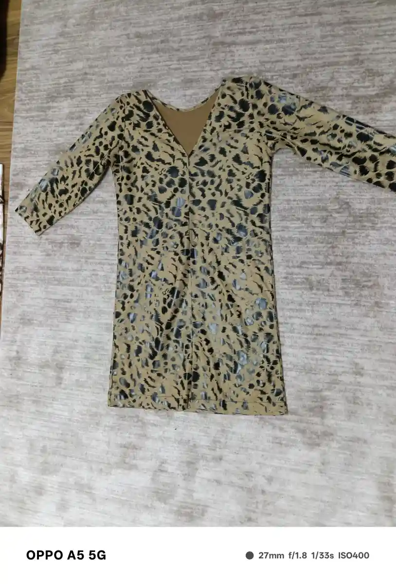 Leopar desenli uzun kollu elbise