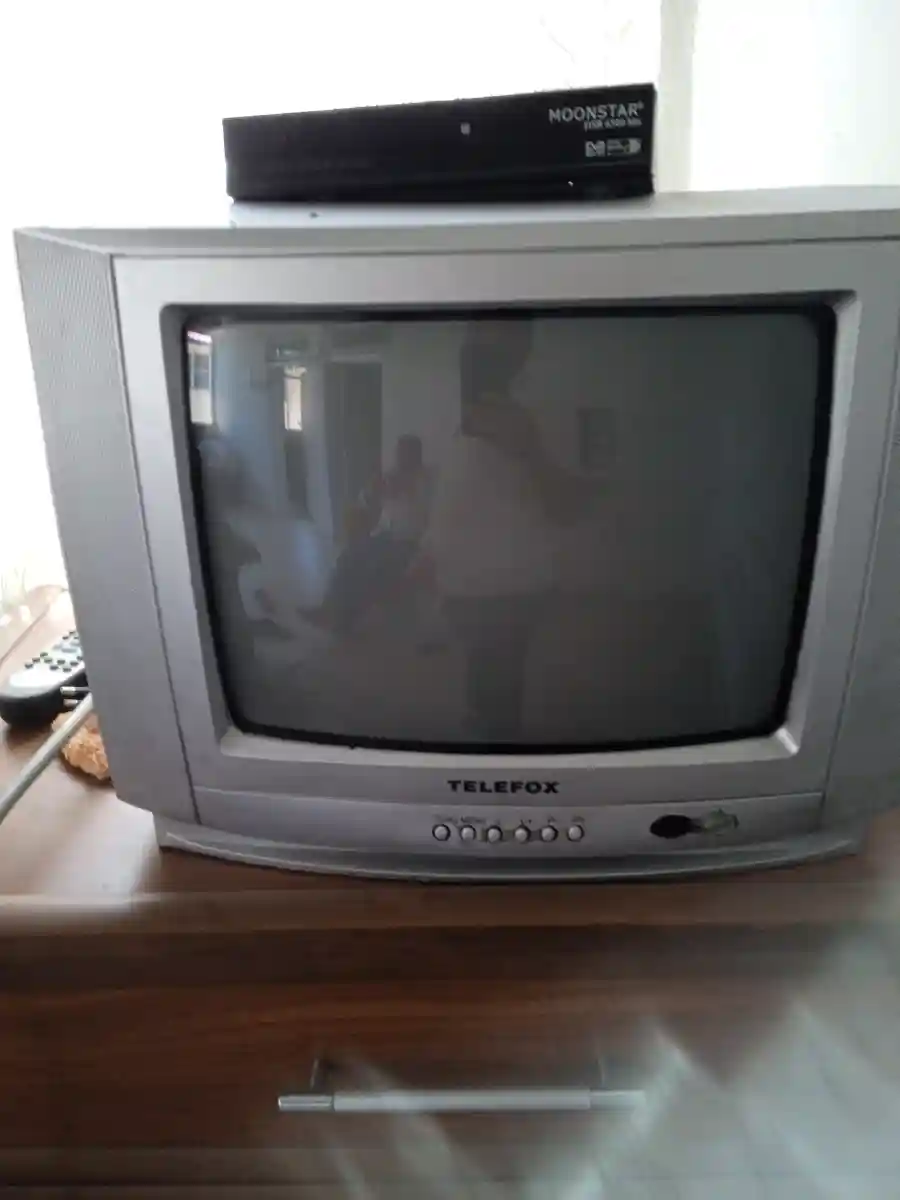 Telefox crt televizyon