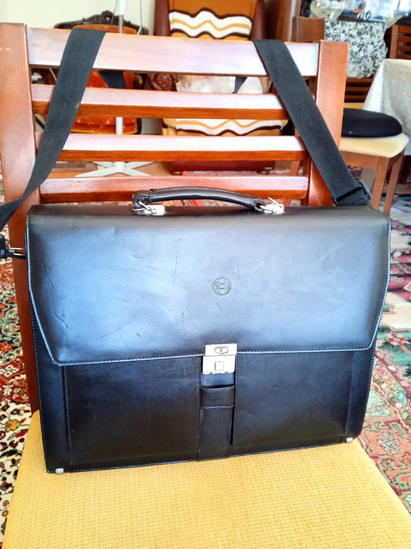 Gerçek hakiki deri evrak ve laptop çantası