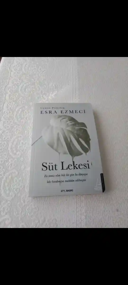Mavi renkli kadın takım elbise