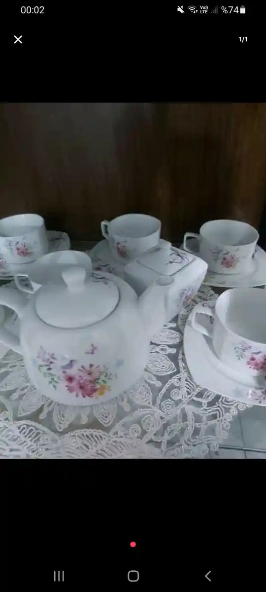 çiçek desenli seramik çay takımı