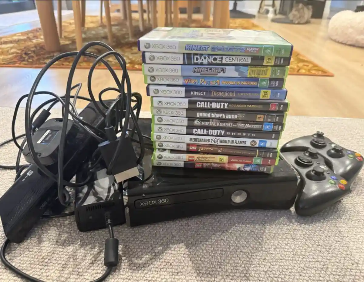 Xbox 360 konsolu ve oyun seti ilan görseli