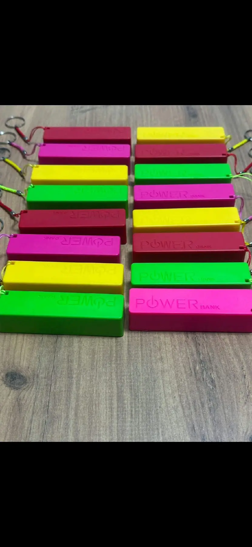 İstediğiniz renk gönderilir 2600 mah powerbank
