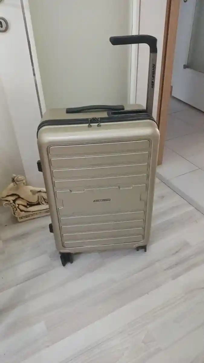 Ub urban türkiye de yok orta boy valiz