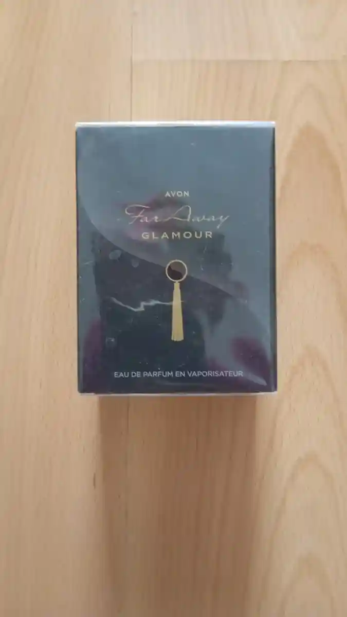 Avon far away glamour parfüm