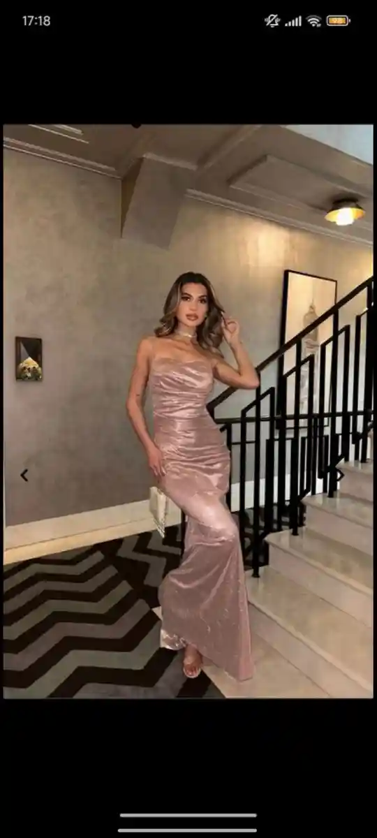 şık pembe gece elbisesi