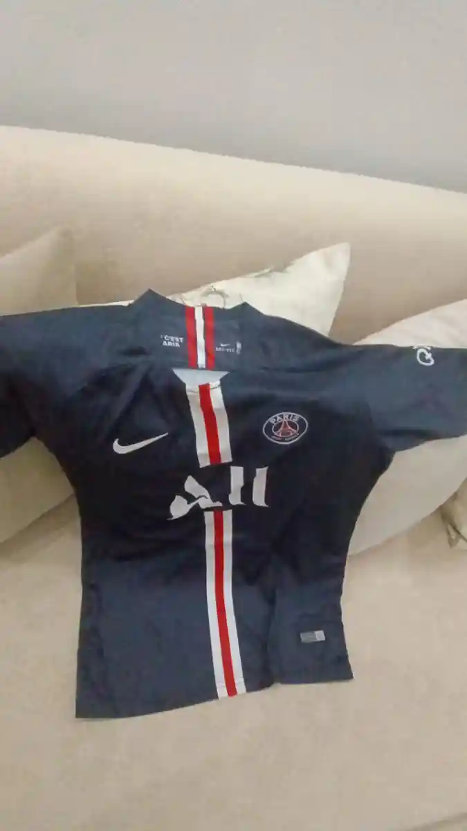 Paris saint-germain nike futbol forması