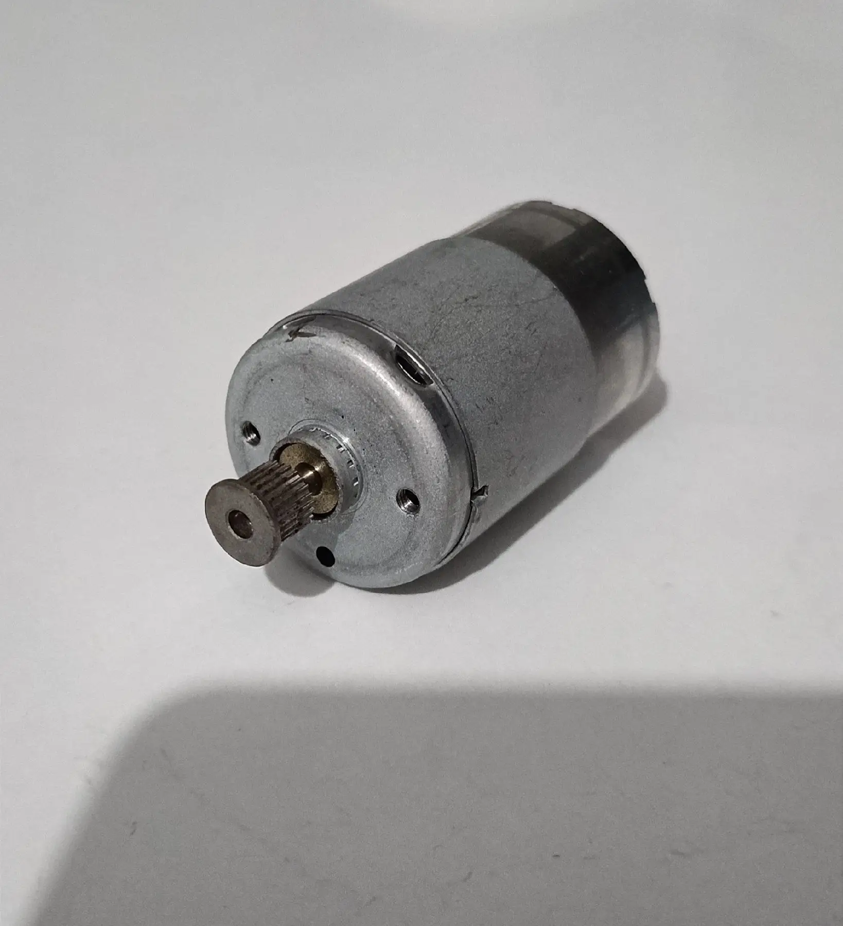 Dc motor 12v (sorunsuz&temi̇z)