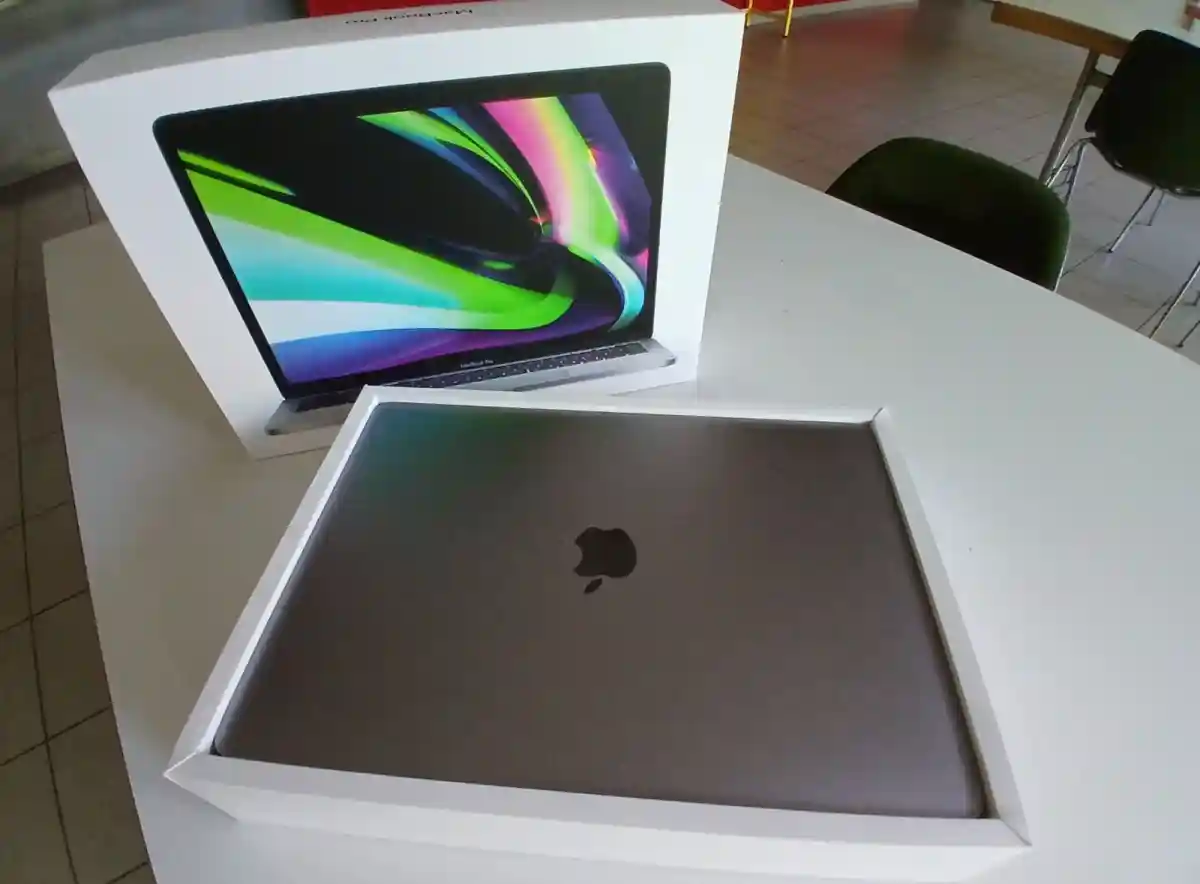 Apple macbook pro 13 inç ilan görseli