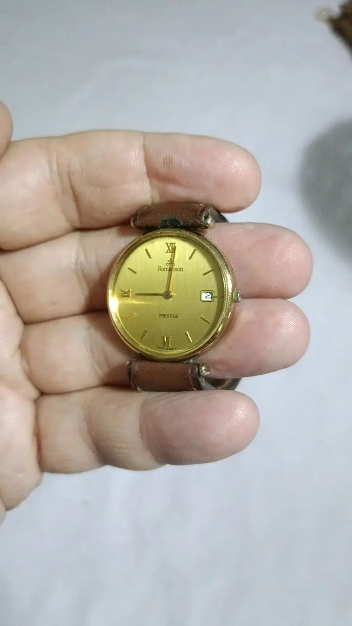 Romanson orginal retro saat.