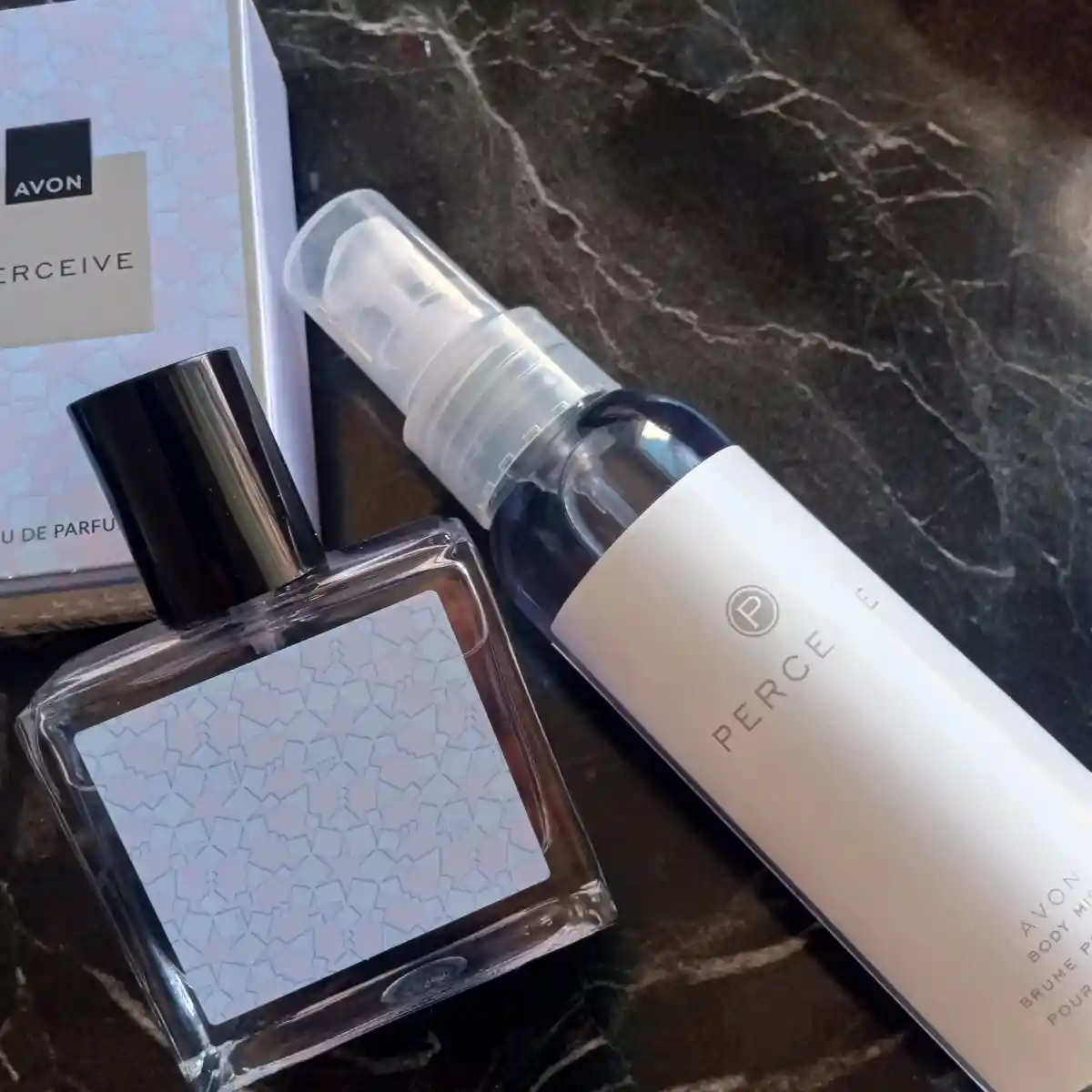 Avon perceive parfüm ve vücut spreyi seti