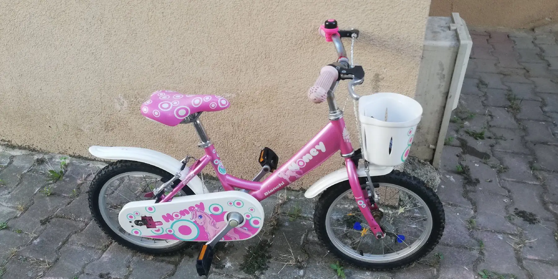 Bianchi pembe renkli çocuk bisikleti