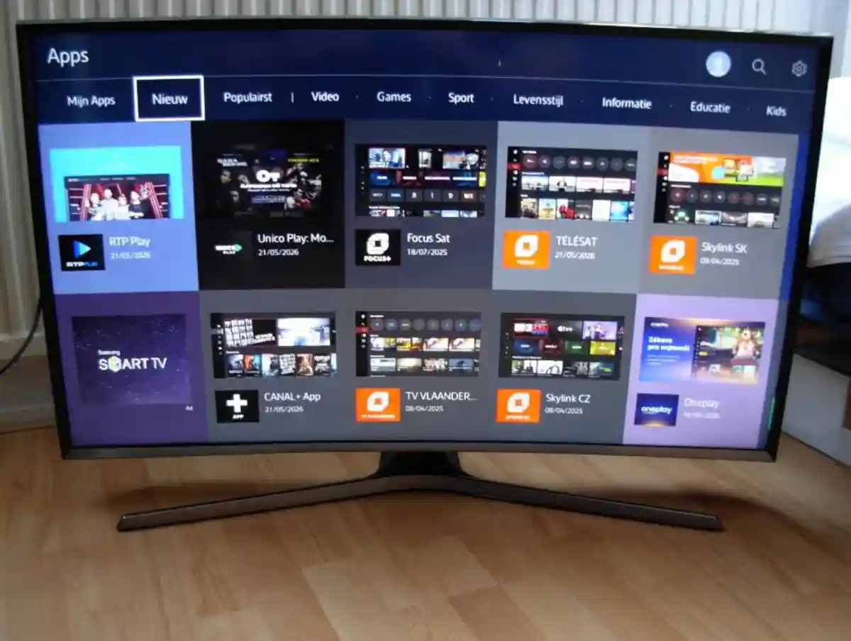 Samsung full hd akıllı tv, wifi özellikli, kavisli