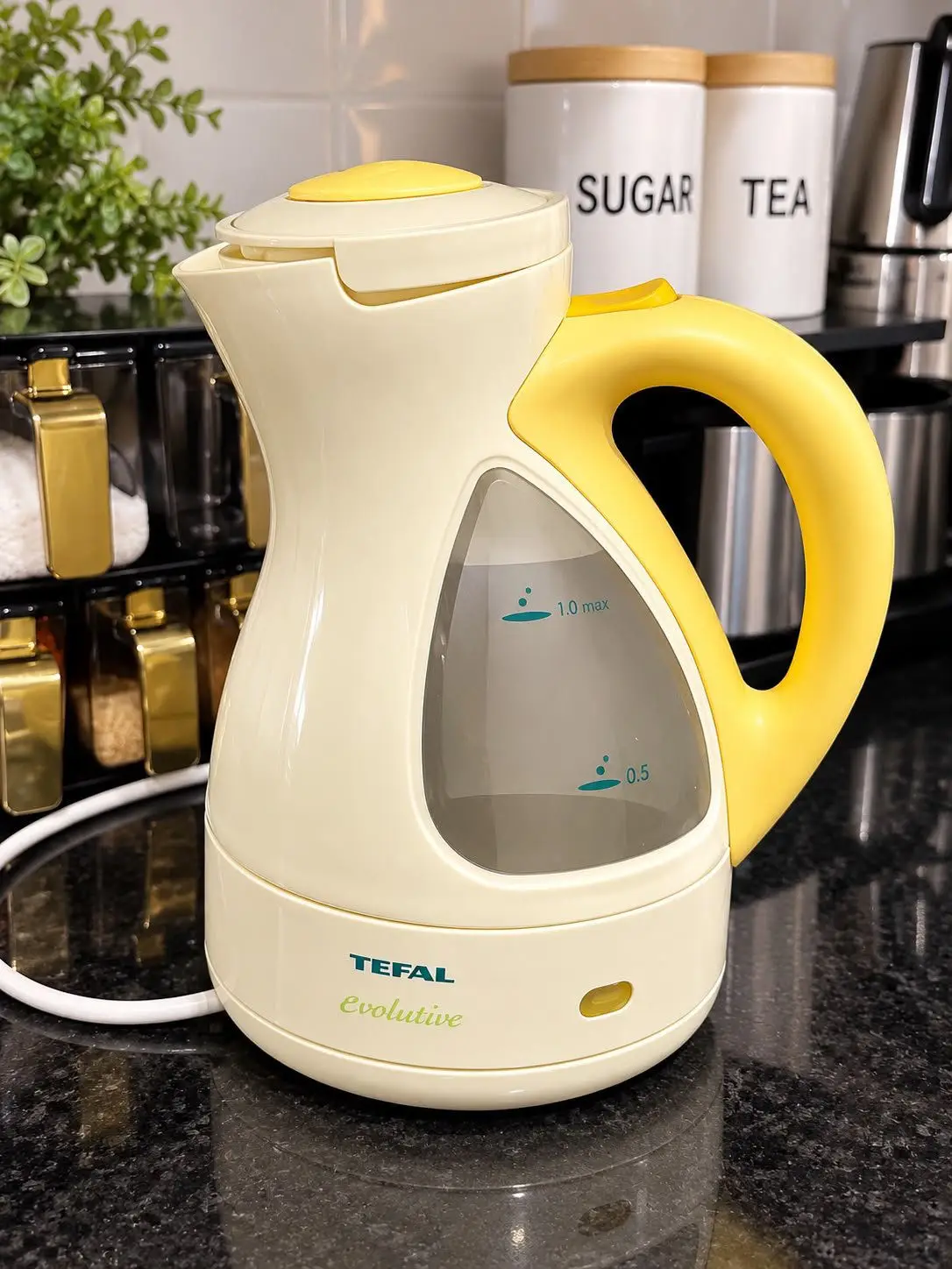 Tefal sarı elektrikli su isıtıcı