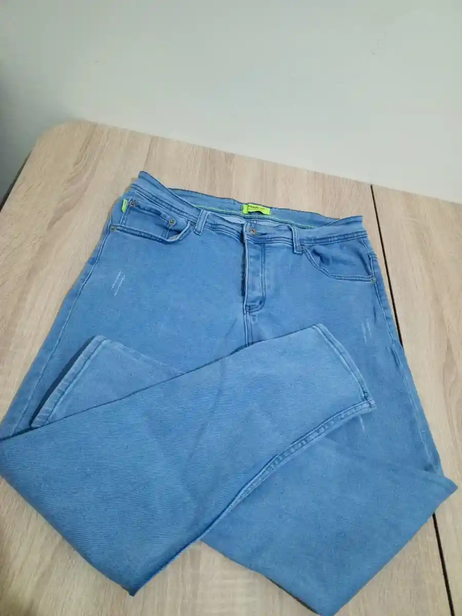 Bayan mavi renkli kot pantolon 33 beden