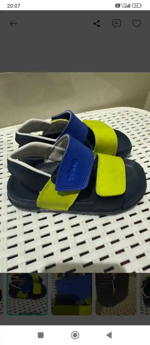 Renkli çocuk sandaleti