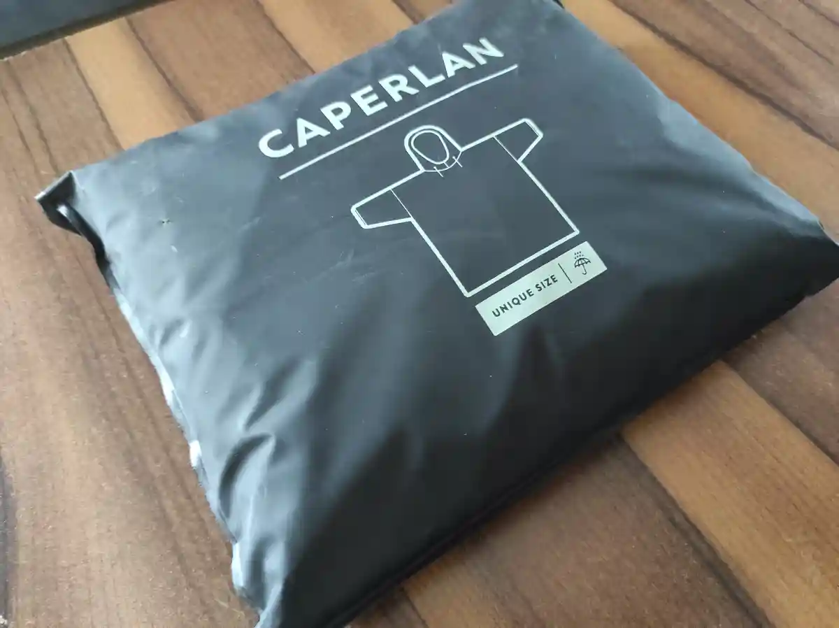 Caperlan kapüşonlu yağmurluk