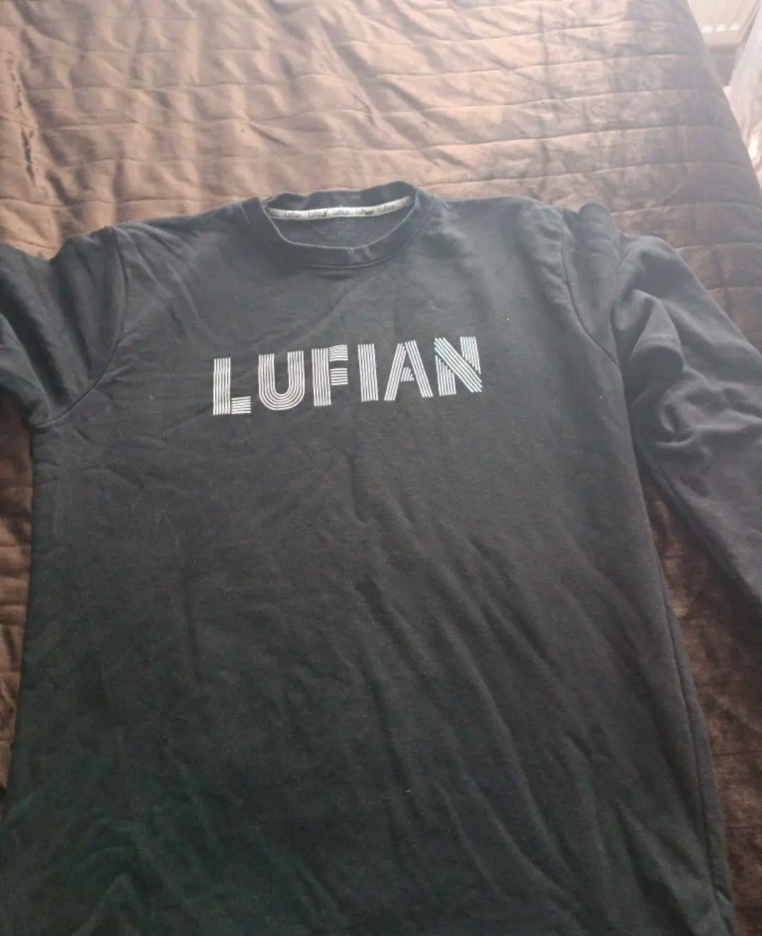Lufian yazılı siyah tişört