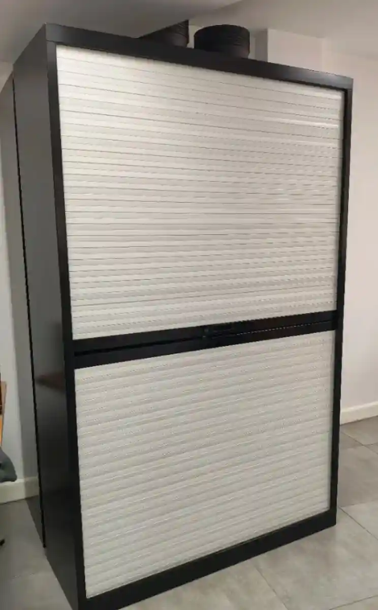 Modern tasarımlı buzdolabı ilan görseli