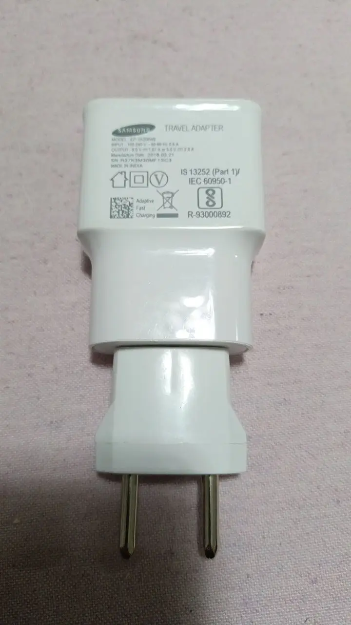 Samsung beyaz şarj aleti, 15 wat