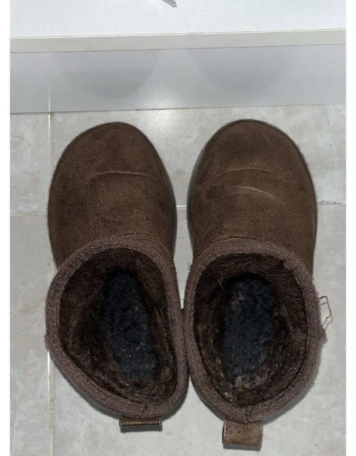 Kahverengi yumuşak ugg