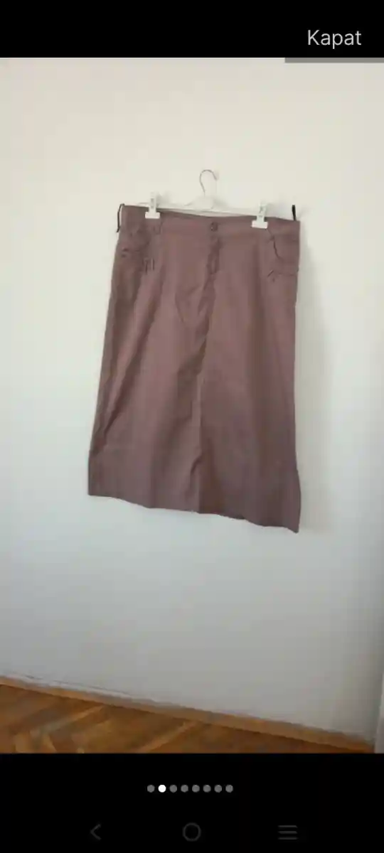 Kahverengi kadın etek