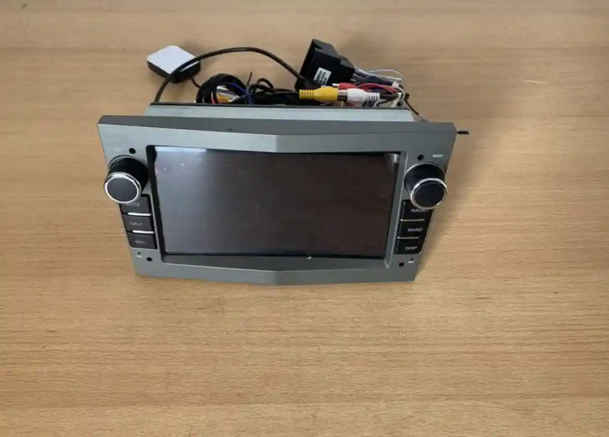 Opel zafira b 2005+ için radyo ekranlı radyo (yan sanayi ilan görseli