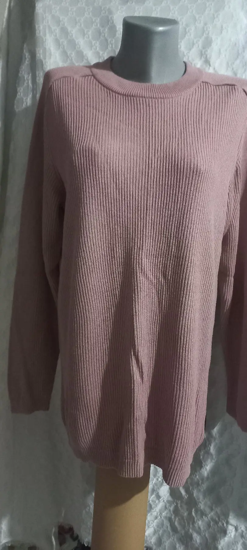 Pembe renkli uzun kollu kazak
