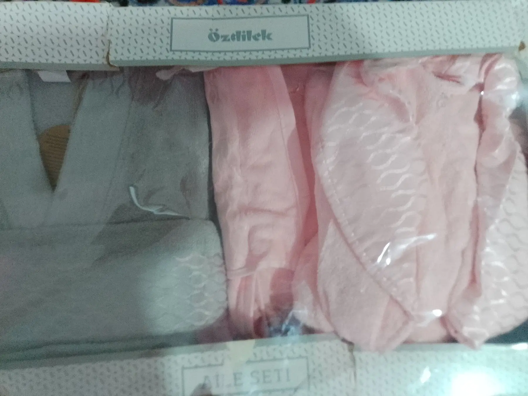 Pembe ve gri bebek kıyafet seti