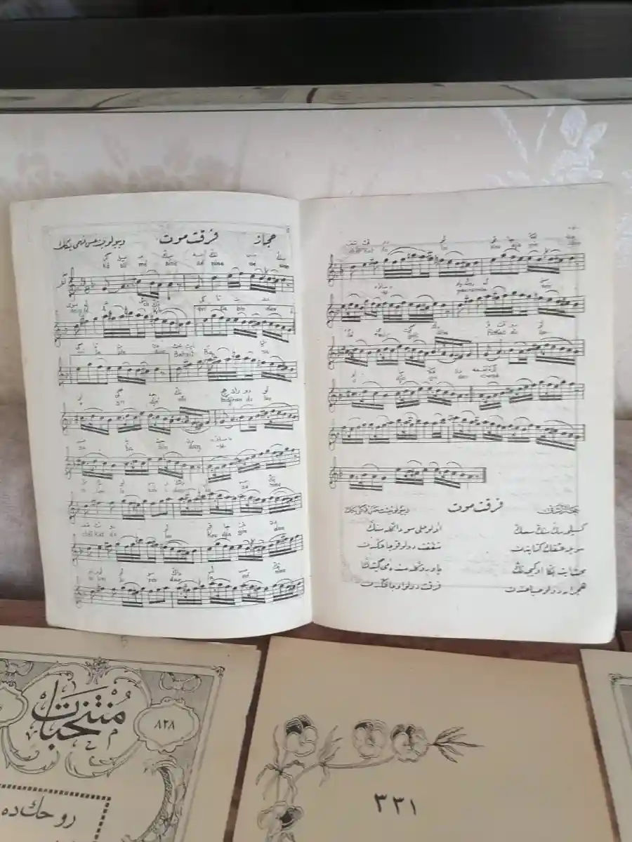Tarihi müzik kitap ve dergileri