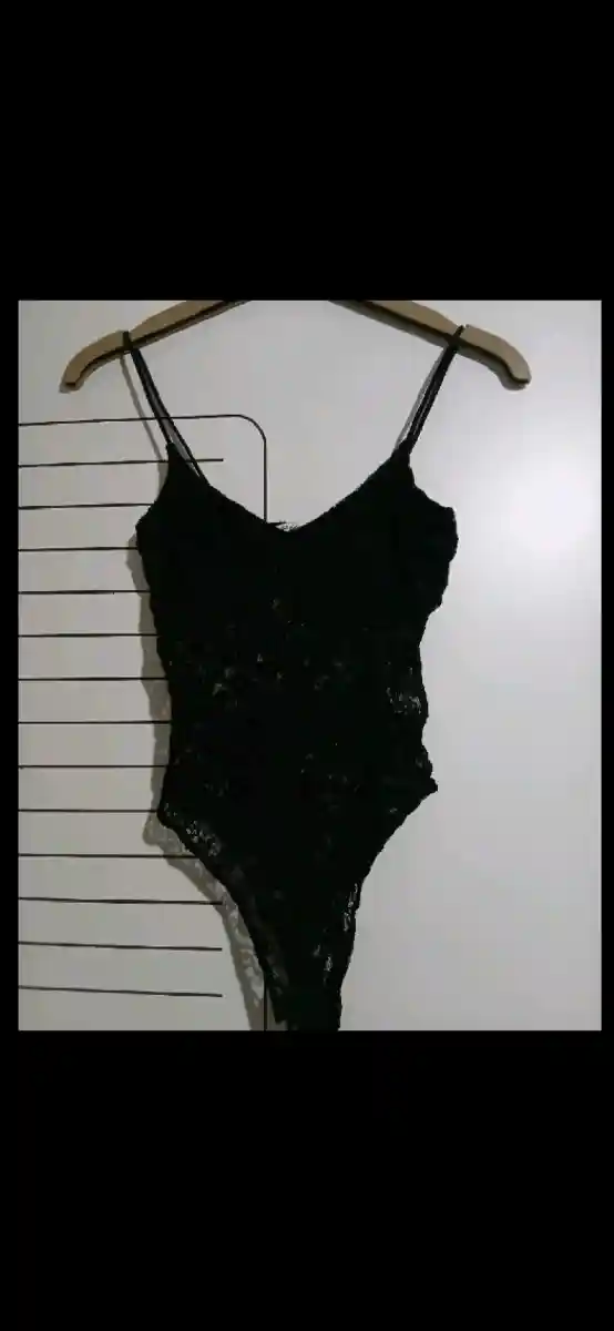 Siyah dantel bodysuit ilan görseli