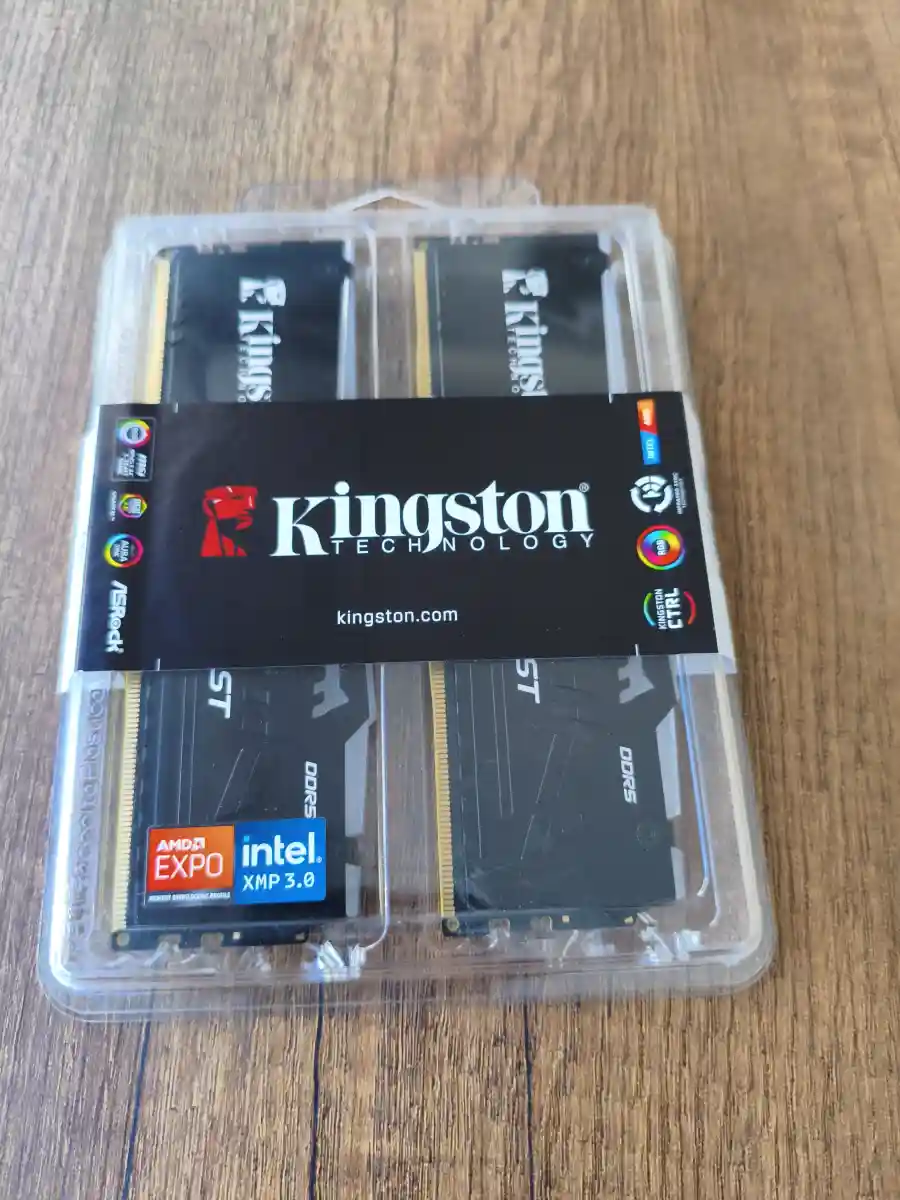 Kingston 16gb ddr4 ram bellek modülü