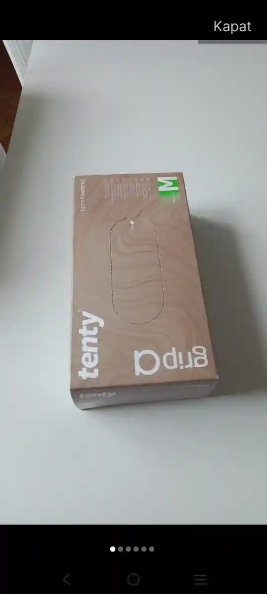 Beyaz eldiven paketli ürün