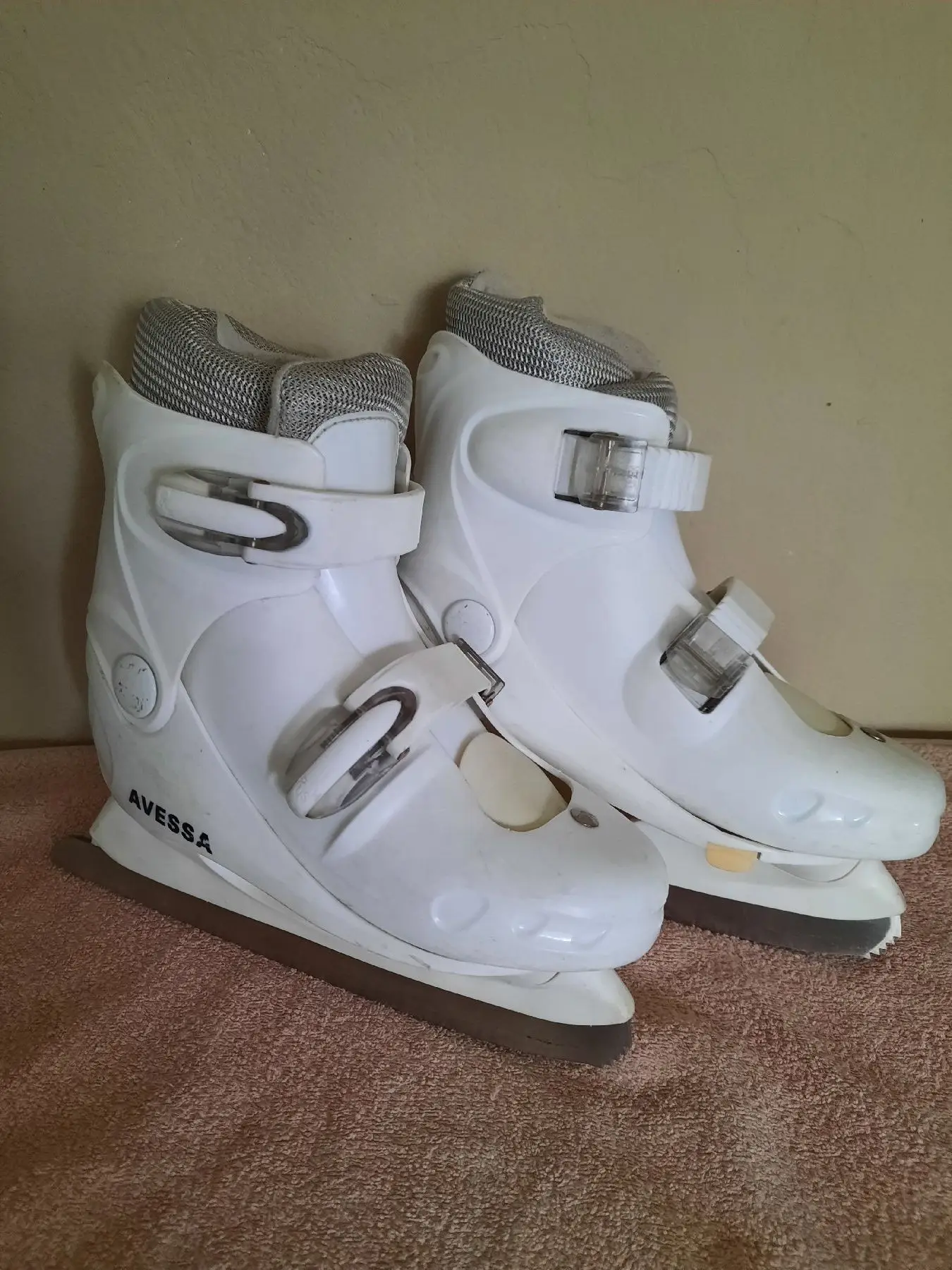 Avessa buz pateni̇ 32 - 35