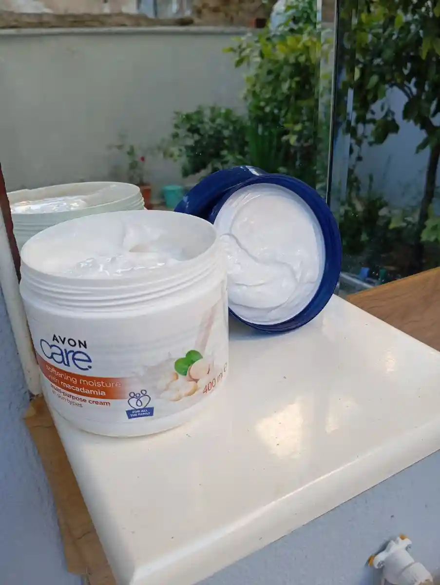 Avon nemlendirici cilt kremi