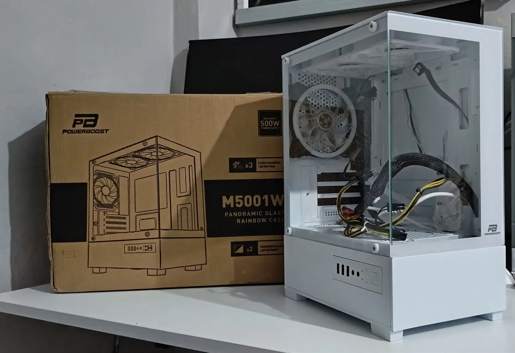 Beyaz akvaryum rgb fanli kasa+xi̇gmatek 600w 80 plus power supply