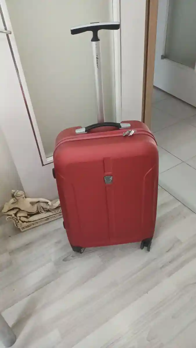 Eminent marka tek çekçek valiz