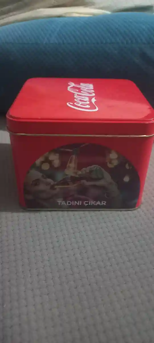 Coca-cola kola kutusu
